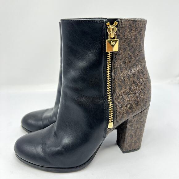 Michael Kors Britt Signature Logo Bootie Women 6M Black Leather Designer Fashion - Picture 10 of 12